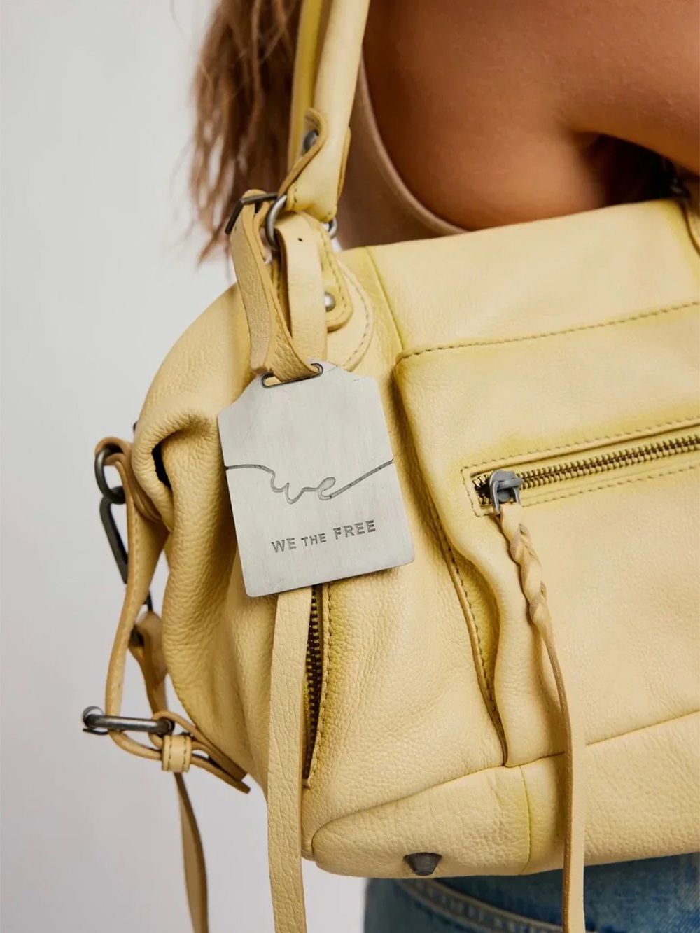 FREE PEOPLE WE THE FREE BABY EMERSON LEATHER TOTE BAG BUTTER YELLOW NWT | RARE - Picture 3 of 4